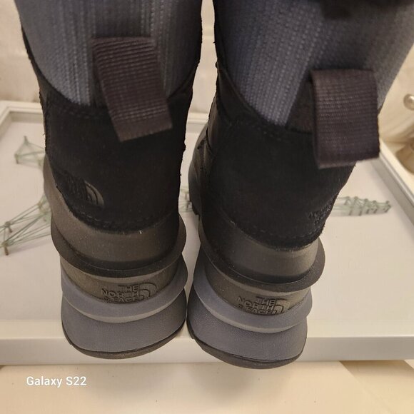 The North Face Women’s Chilkat V 400 Waterproof Boots. NIB. Size 5 - Picture 10 of 13